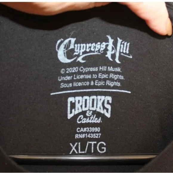 Crooks & Castles Cypress Hill Colorful Pink Roses Skull Black T-Shirt Mens XL - Picture 3 of 6
